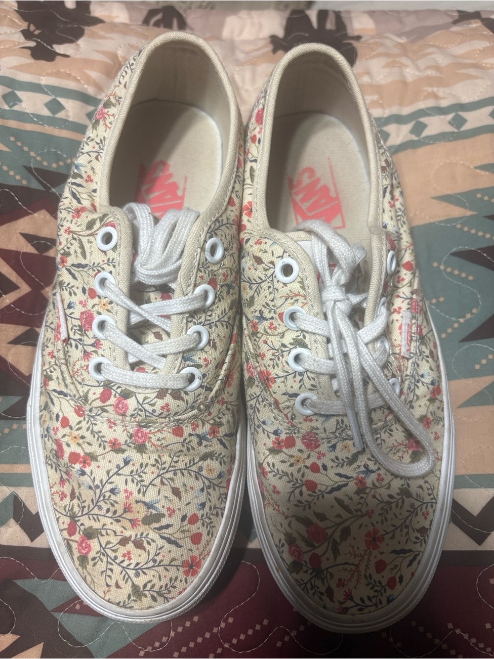 Women’s Floral Vans